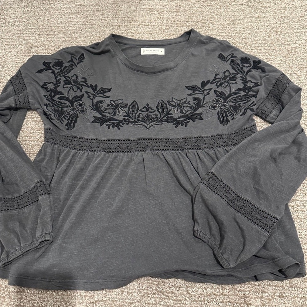 Lucky brand top